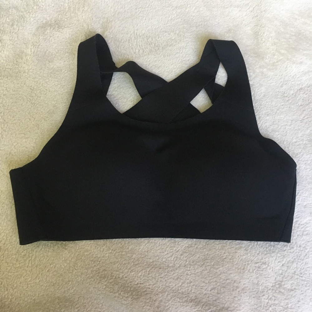 Lululemon Enlite bra